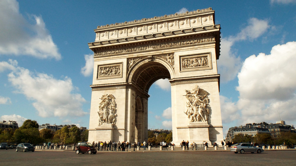 55-arc-de-triomphe-jour.jpg