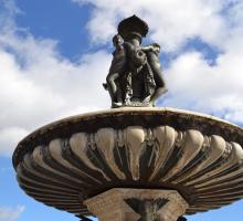 160-parcours-vieux-bordeaux-insoleat-fontaine.jpg