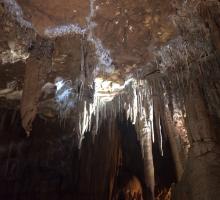 331-grotte-baume-obscure.jpg