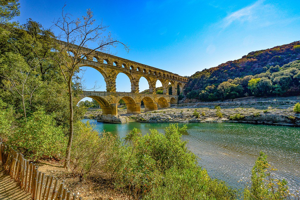 313-pont-du-gard-l.jpg