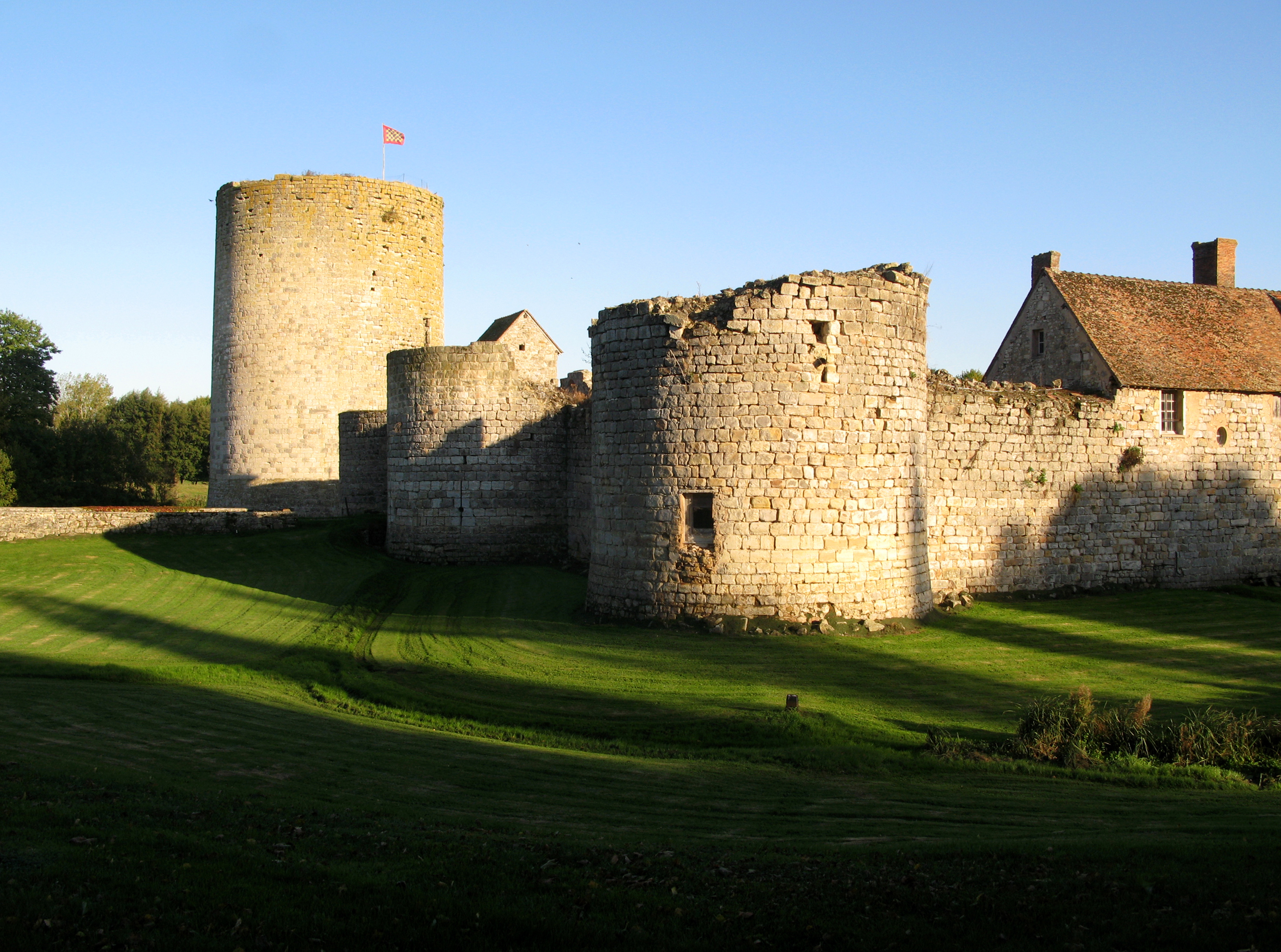 607-chateau_nesles_aisne.jpg