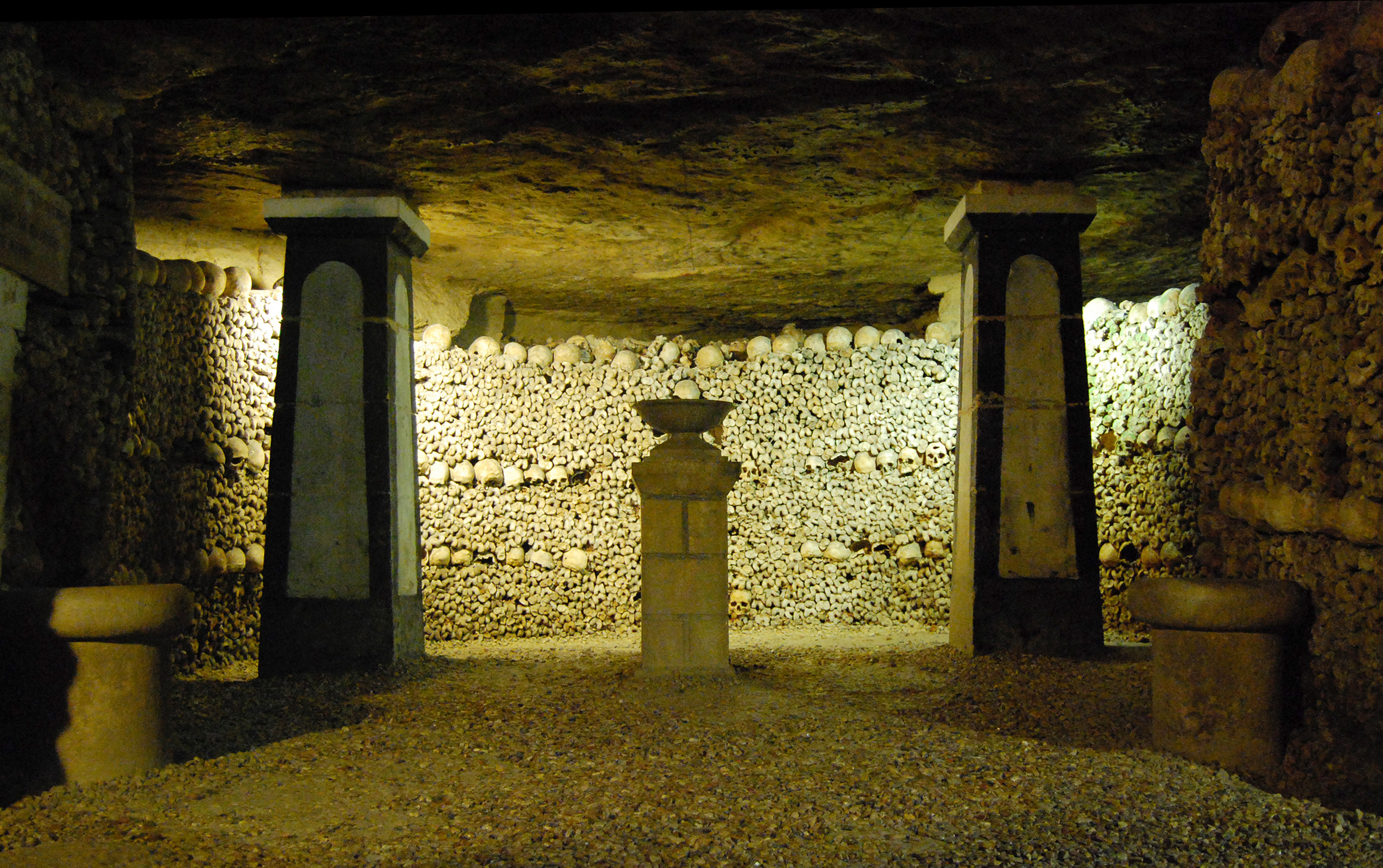 630-catacombes_de_paris.jpg