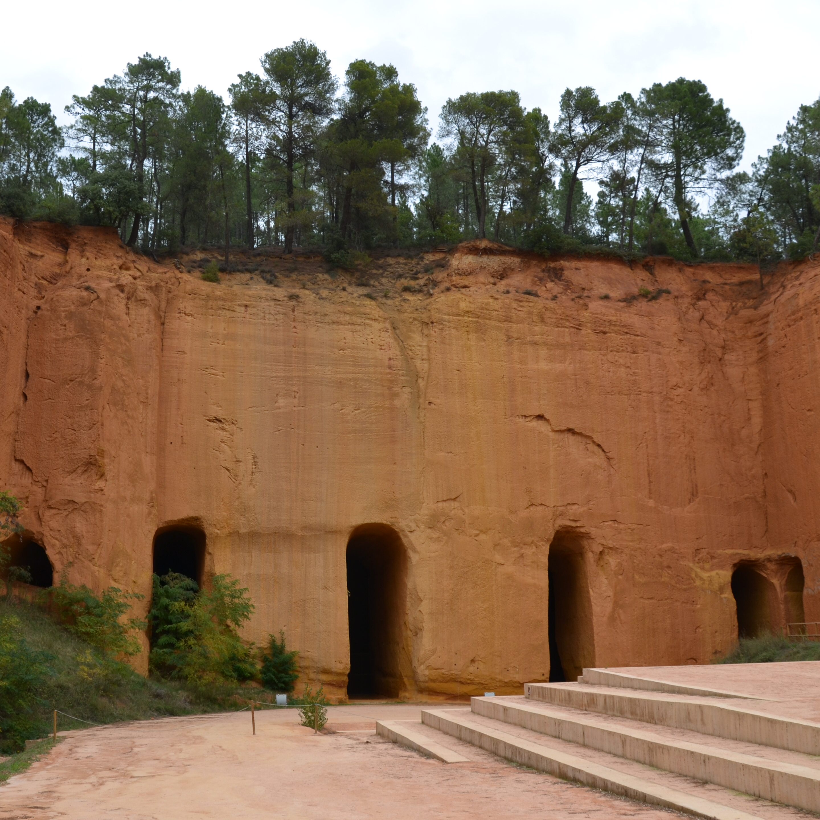 661-mines-d'ocre-du-bruoux-vaucluse.jpg