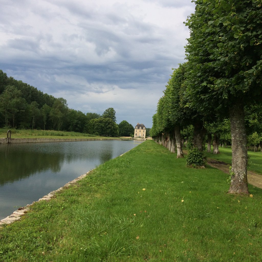 741-chateau-du-lathan-maine-et-loire.jpg