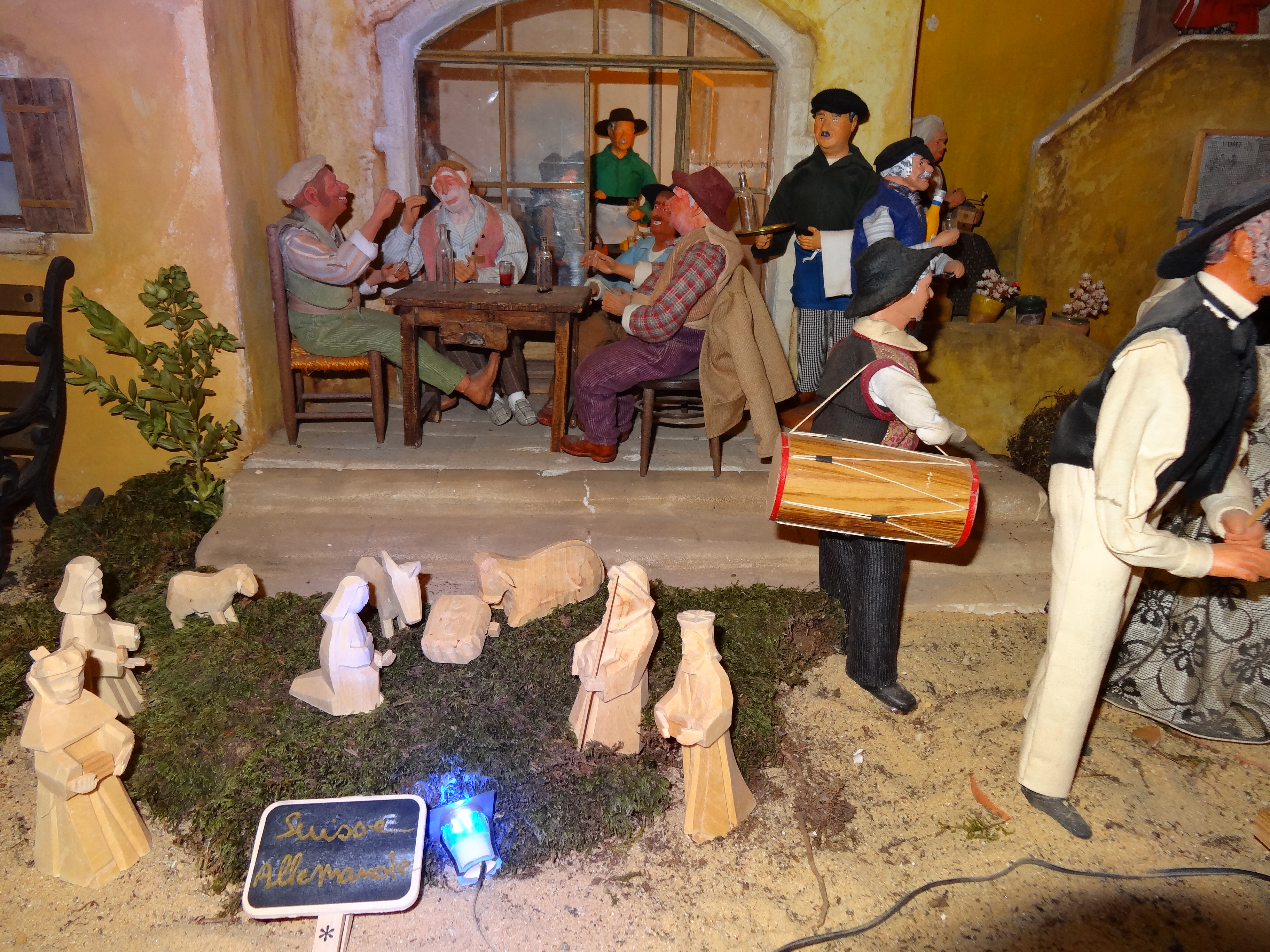 776-village-provencal-miniature-grignan.jpg