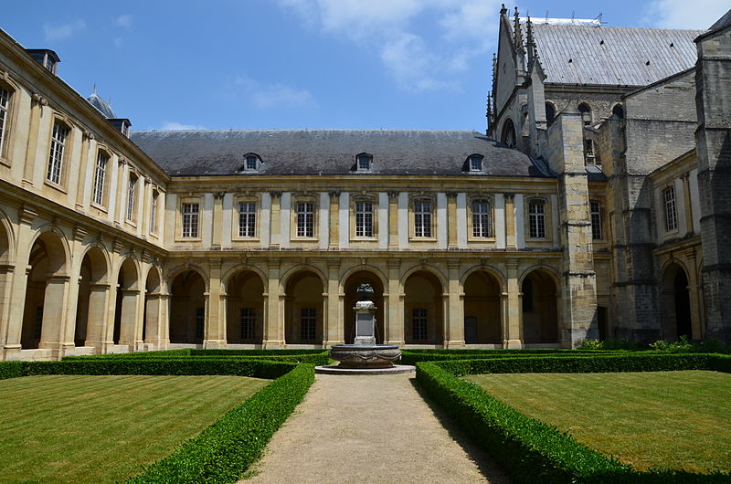 790-musee-saint-remi-reims-marne.jpg