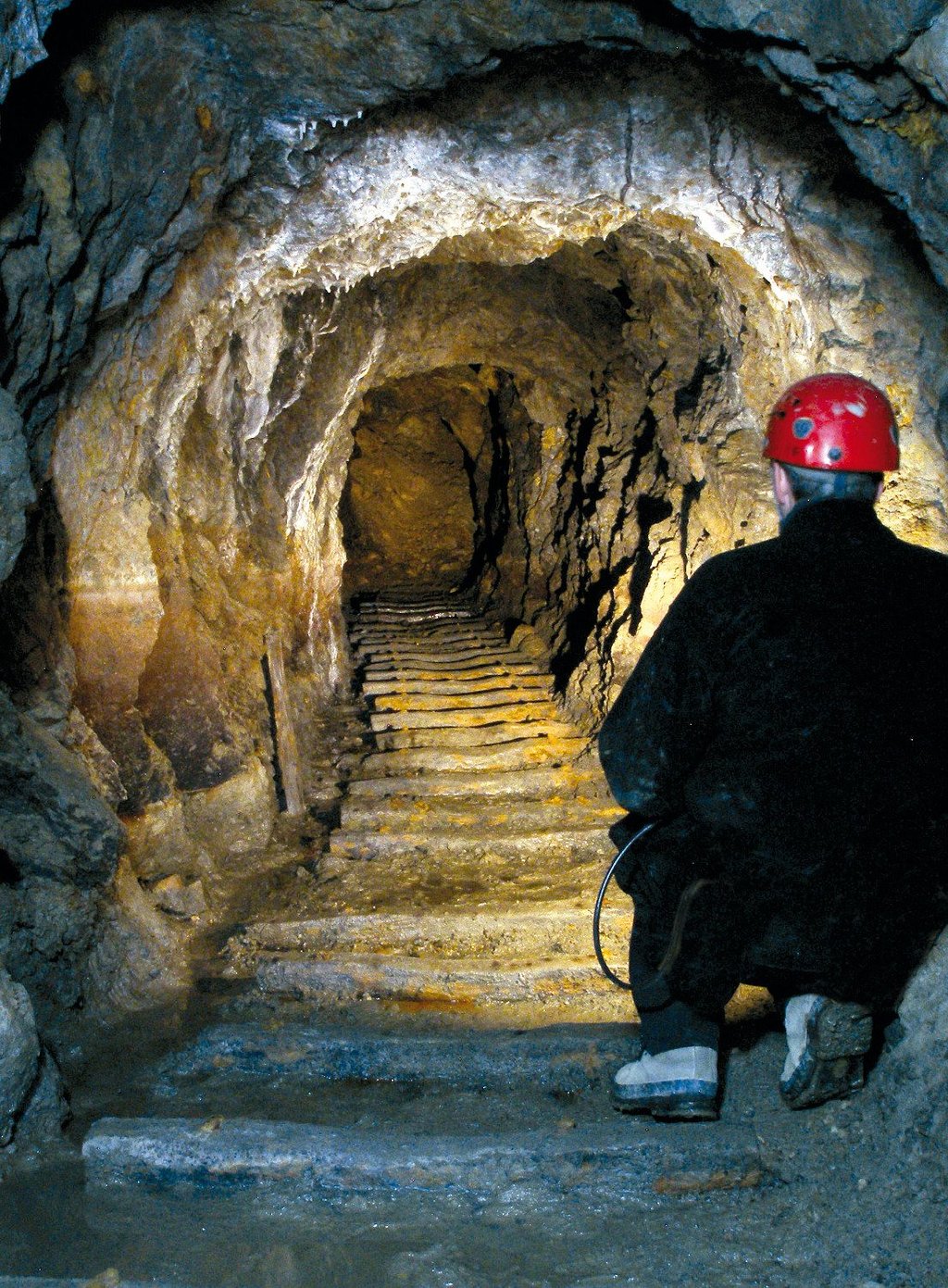 1059-mine-dargent-hautes-alpes.jpg