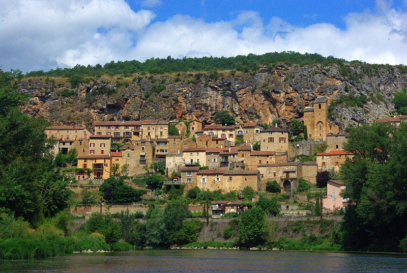 1082-peyre-plus-beaux-villages-de-france-aveyron.jpg