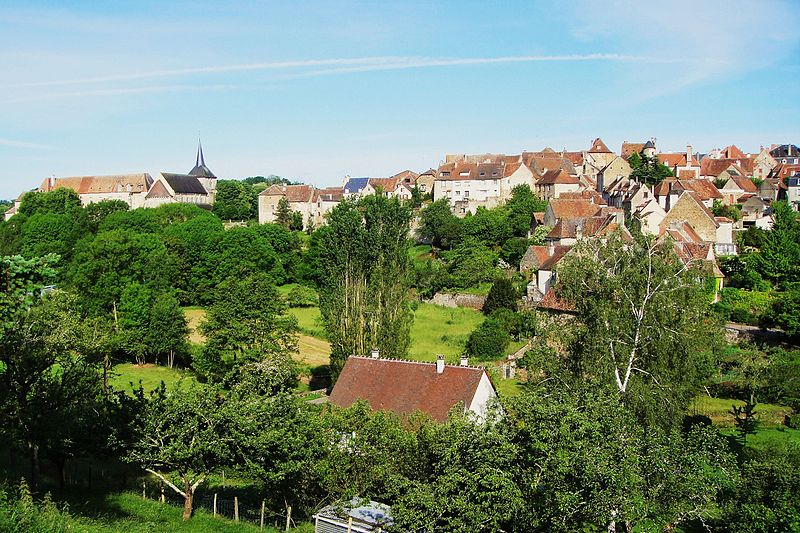 1088-saint-benoit-du-sault-plus-beaux-villages-de-france-indre.jpg