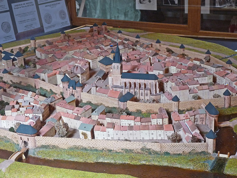 1217-musee-de-la-terre-maquette-rambervillers.jpg