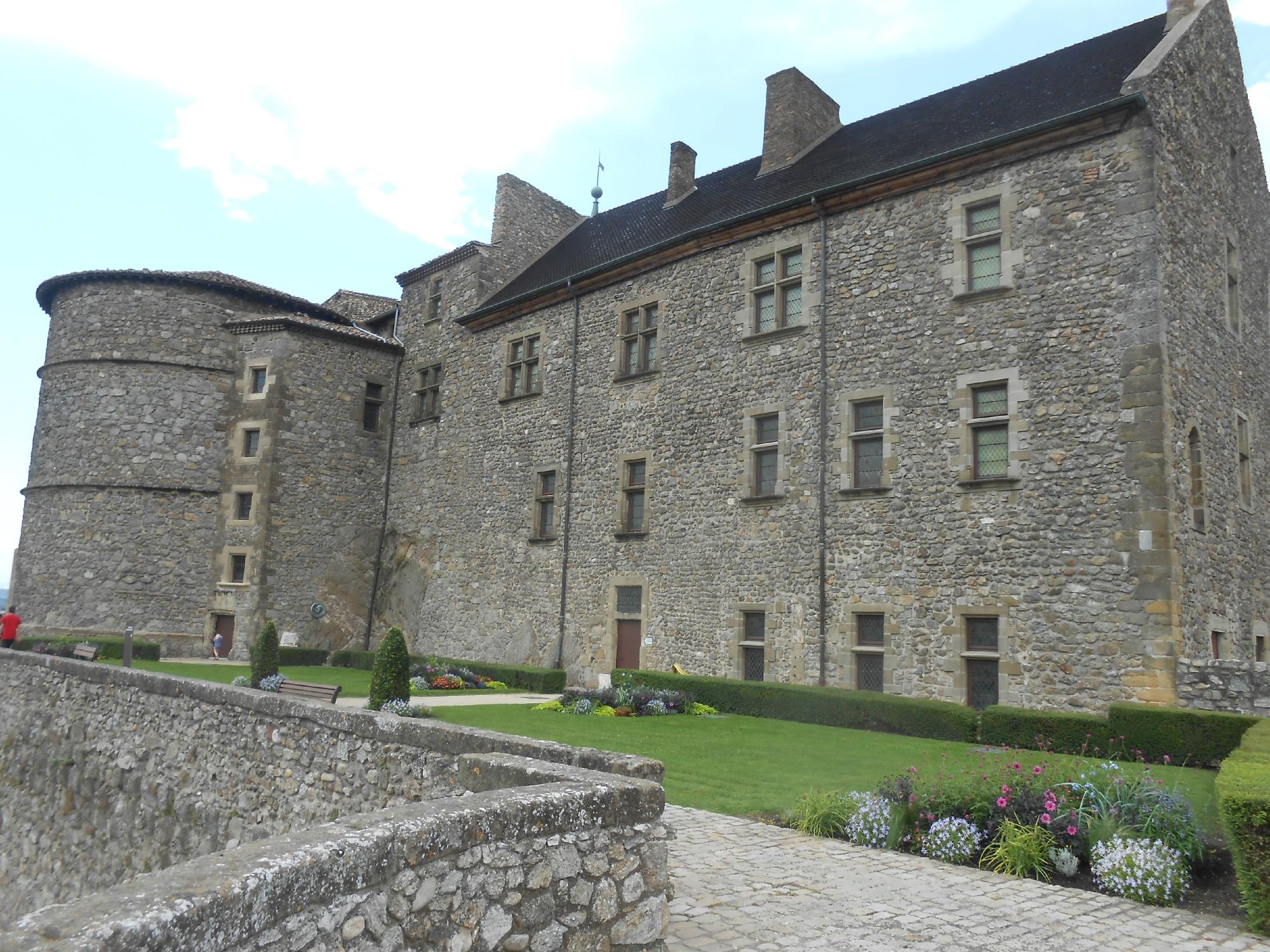 1265-chateau-musee-tournon-ardeche.jpg