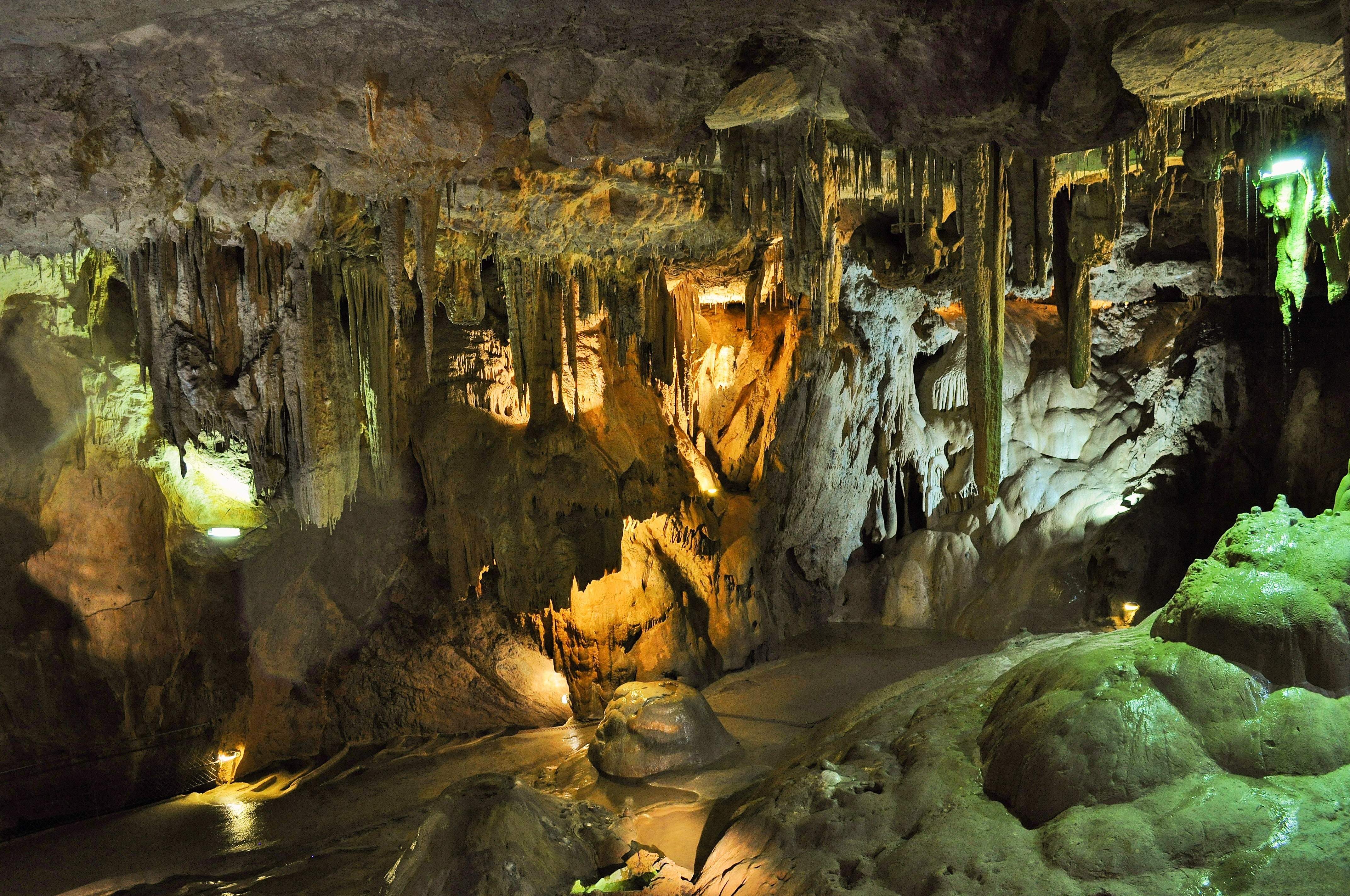 1363-grotte-de-betharram--saint-pe-de-bigorre-hautes-pyrenees-nouvelle-aquitaine.jpg