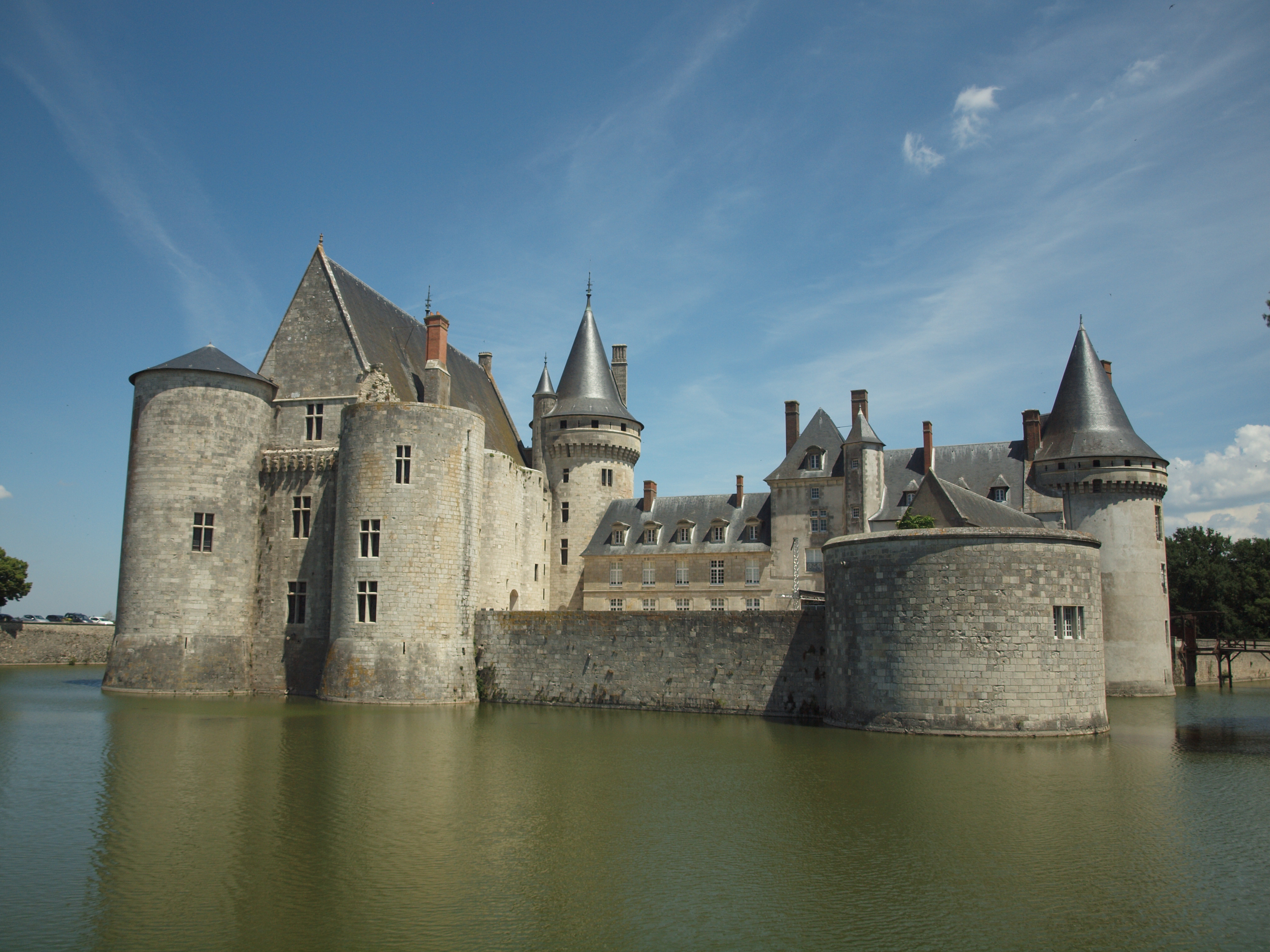 1405-sully-sur-loire-45-chateau-loiret.jpg