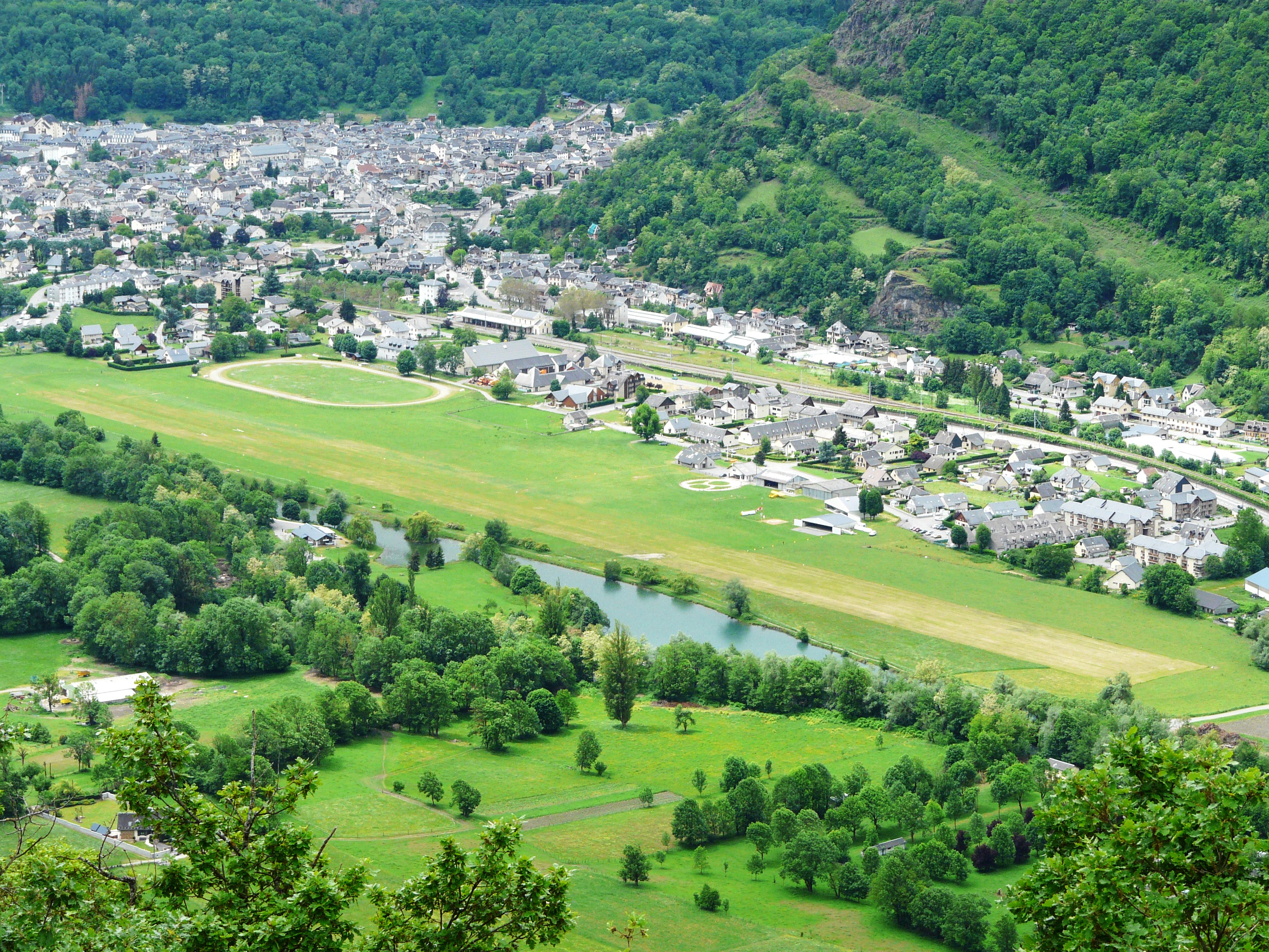 1573-train-de-luchon-bagneres-de-luchon-haute-garonne-occitanie.jpg