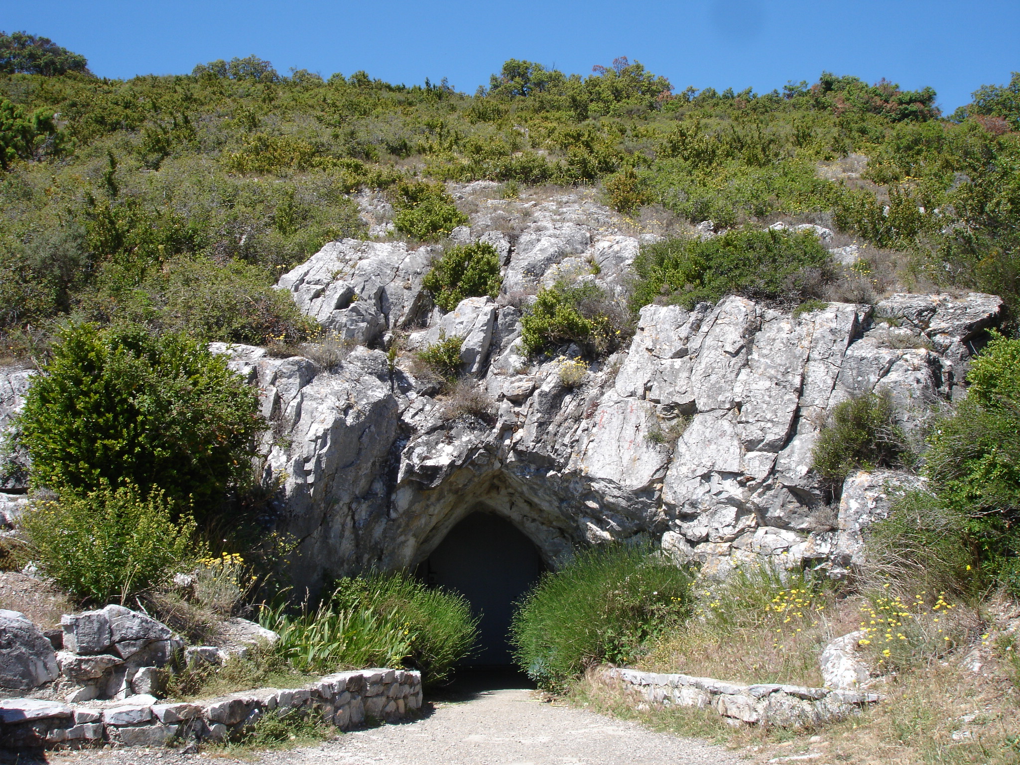 1579-grotte-de-limousis-aude.jpg