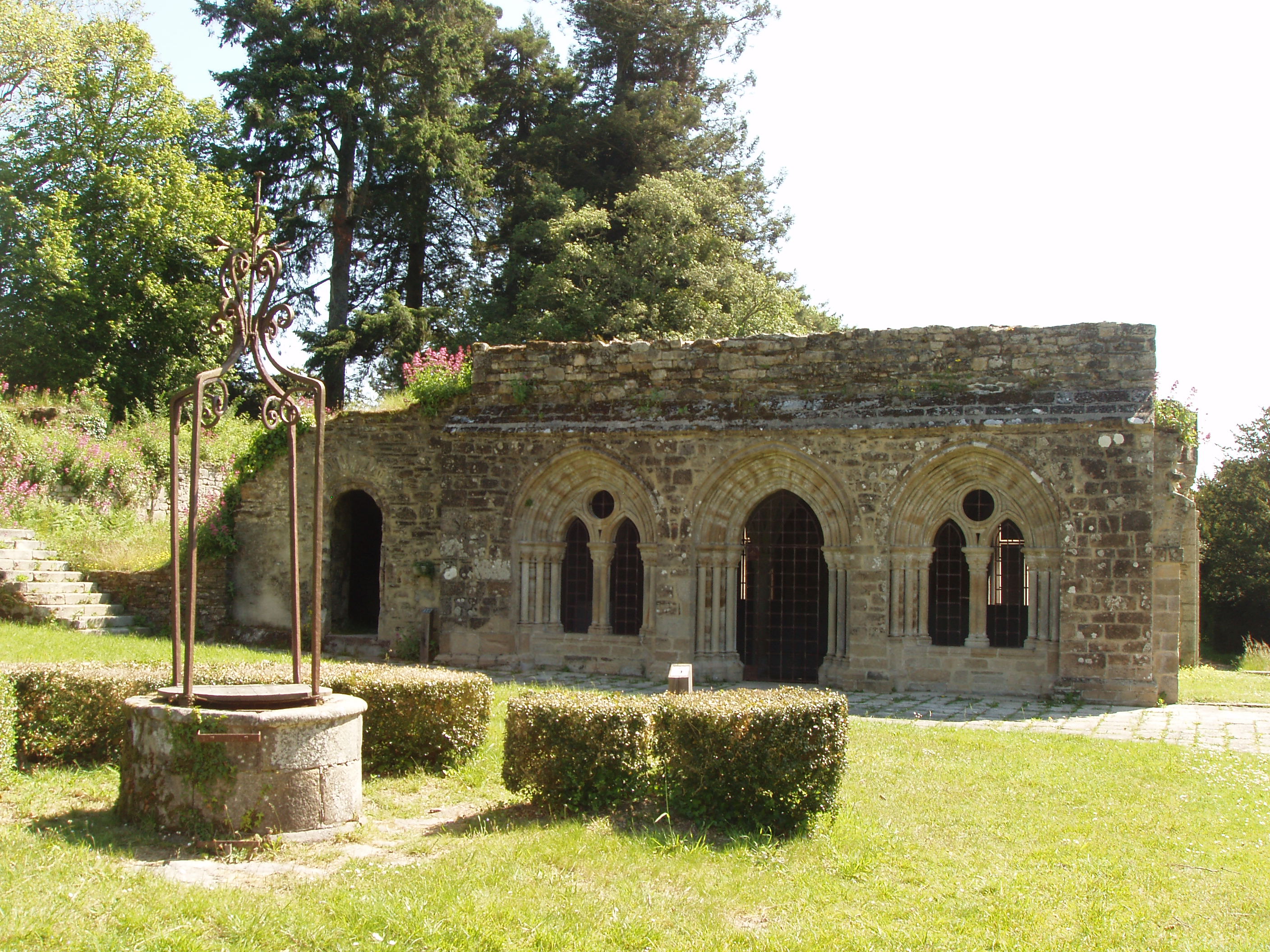 1589-abbaye_saint-maurice_de_clohars_carnoet-finistere-bretagne.jpg