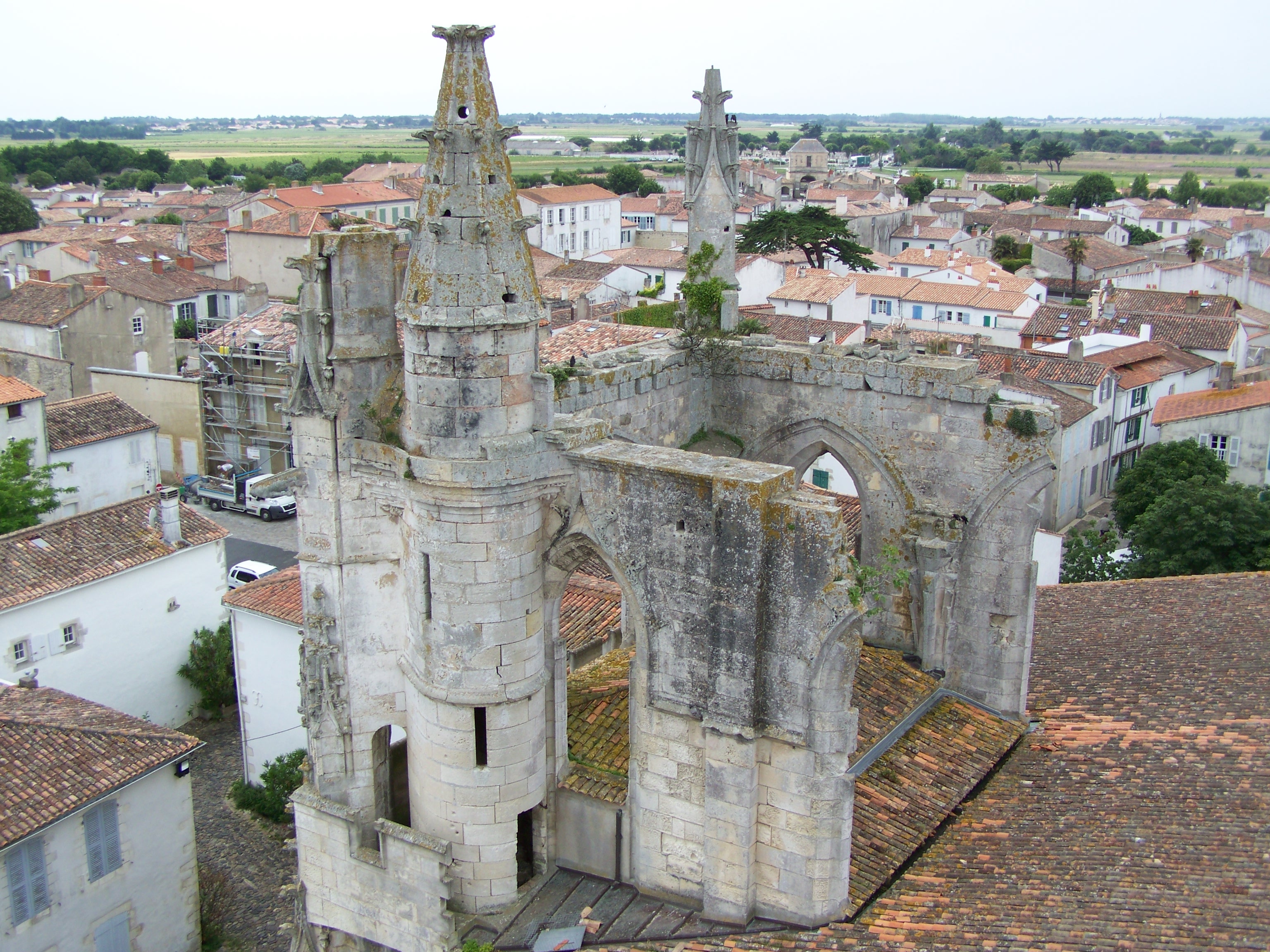 1671-eglise_st_martin_de-re-ile-de-re-charente-maritime-nouvelle-aquitaine.jpg