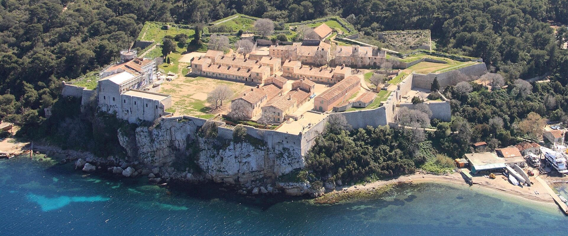 1712-ile-ste-marguerite-musee-de-la-mer-cannes.jpg