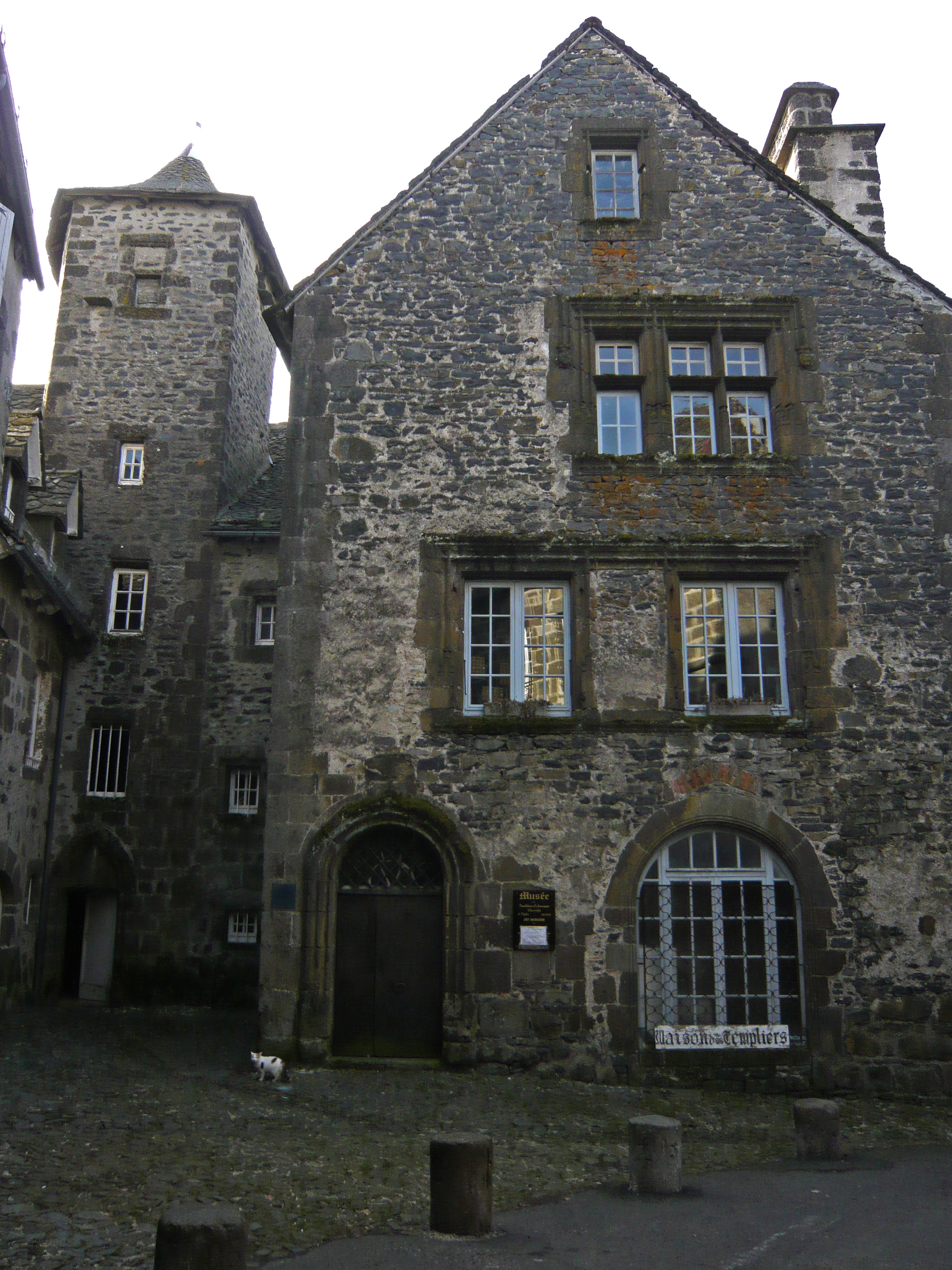 1741-musee-salers-maison-templiers-cantal.jpg