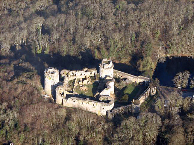 1742-chateau_de_tonquedec_22.jpg