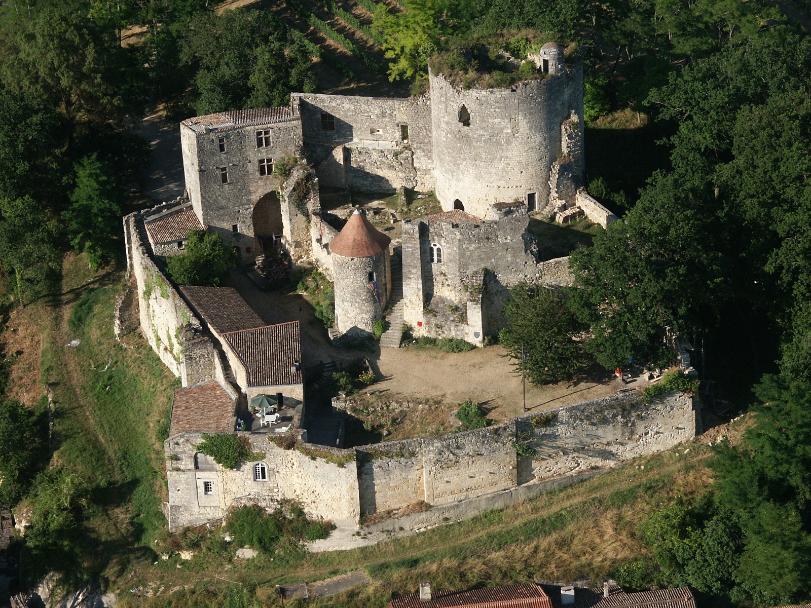 1763-chateau_de_langoiran_33.jpg
