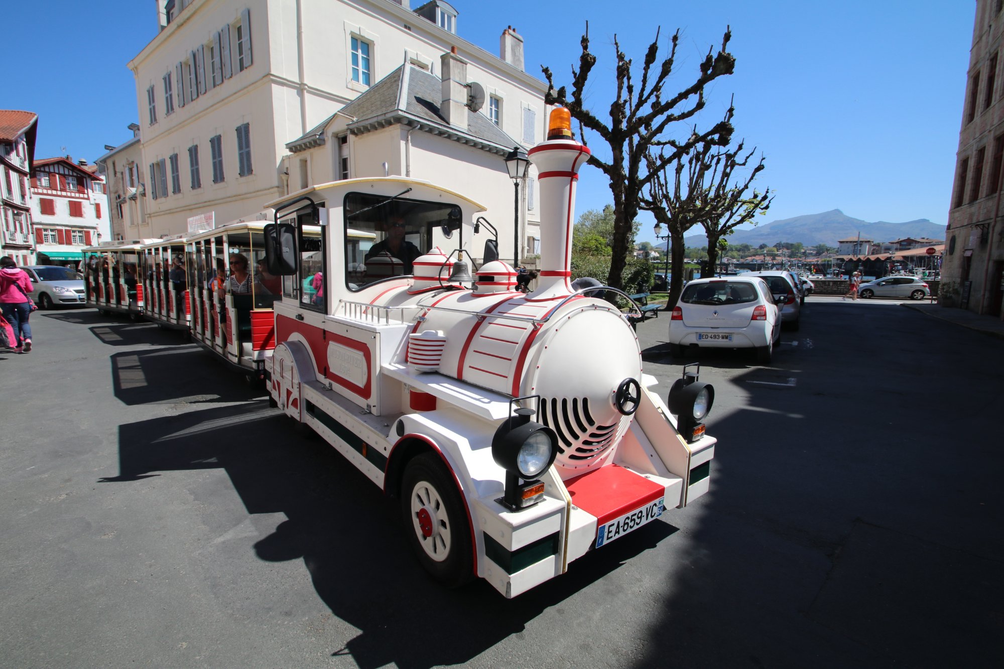 1780-petit-train-de-st-jean-de-luz-64.jpg