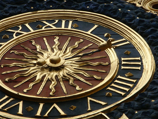 1811-cadran-du-gros-horloge-de-rouen-seine-maritime.jpg