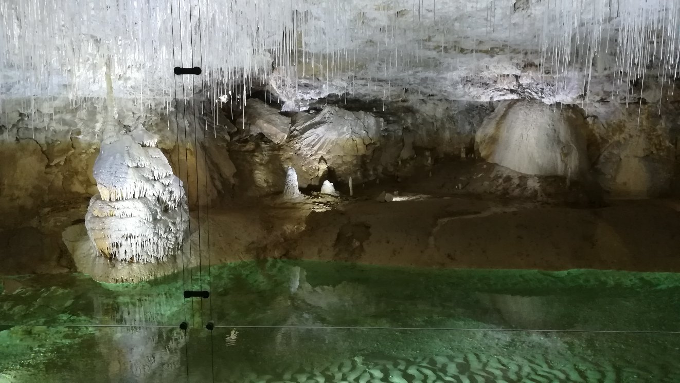 1942-grotte-de-chorance-isere-auvergne-rhone-alpes.jpg