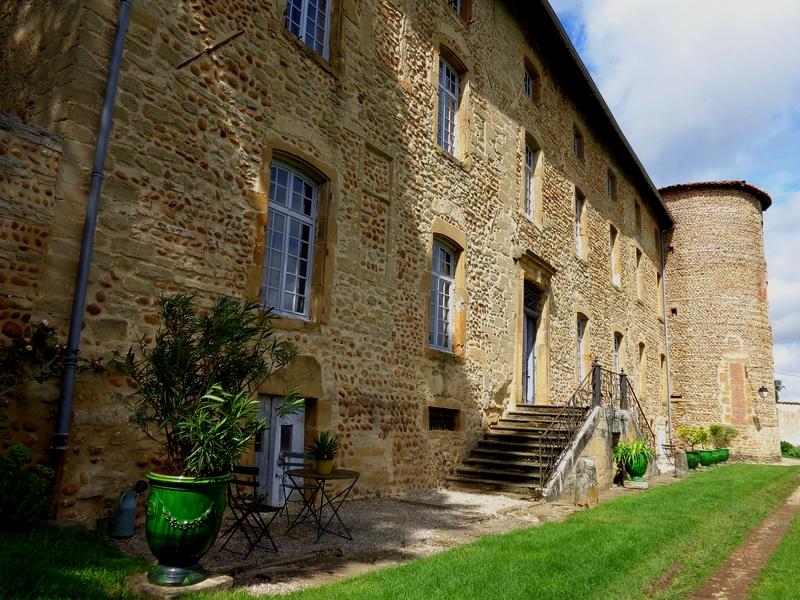 1975-chateau-de-barbarin-revel-tourdan-isere-auvergne-rhone-alpes.jpg