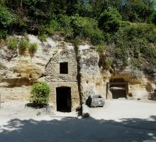 1431-louresse-rochemenier_site_troglodytique_49.jpg