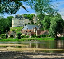 868-apremont-sur-allier-plus-beaux-villages-de-france-cher.jpg