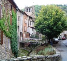 881-blesle-plus-beaux-villages-de-france-haute-loire.jpg