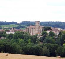 965-montreal-plus-beaux-villages-de-france-gers.jpg
