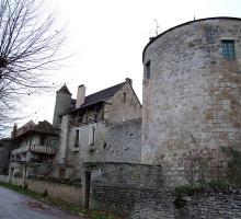 978-noyers-plus-beaux-villages-de-france-yonne.jpg