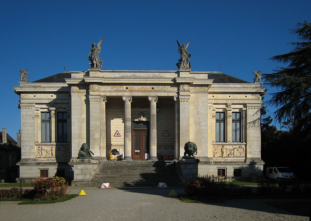 824-musee-de-laval-mayenne.jpg