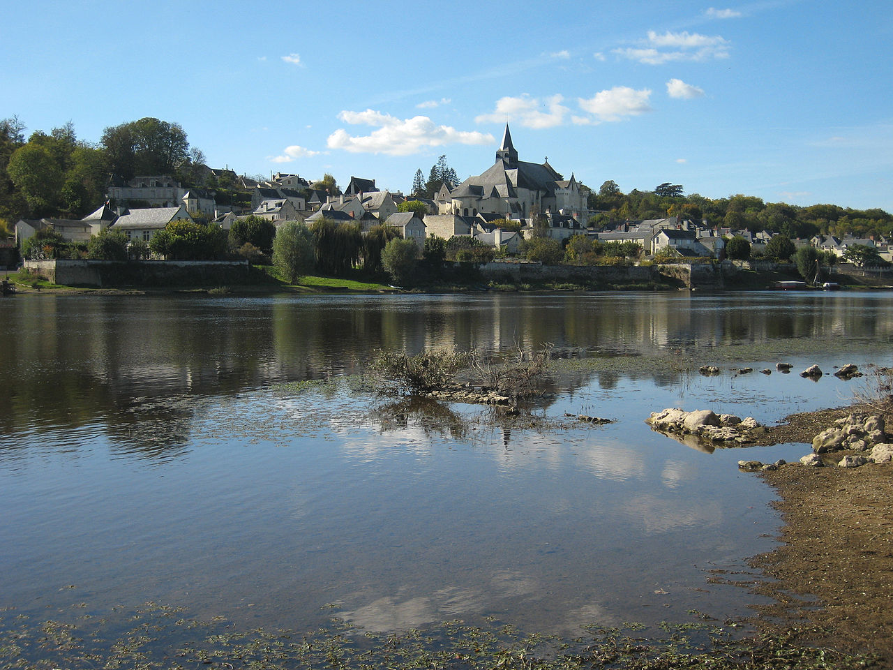 887-candes-saint-martin-plus-beaux-villages-de-france-indre-et-loire.jpg