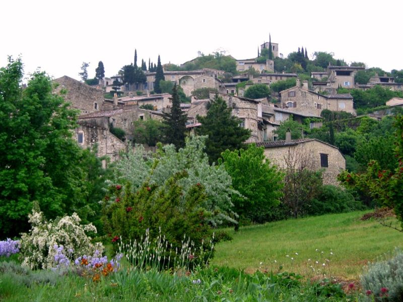 955-mirmande-plus-beaux-villages-de-france-drome.jpg