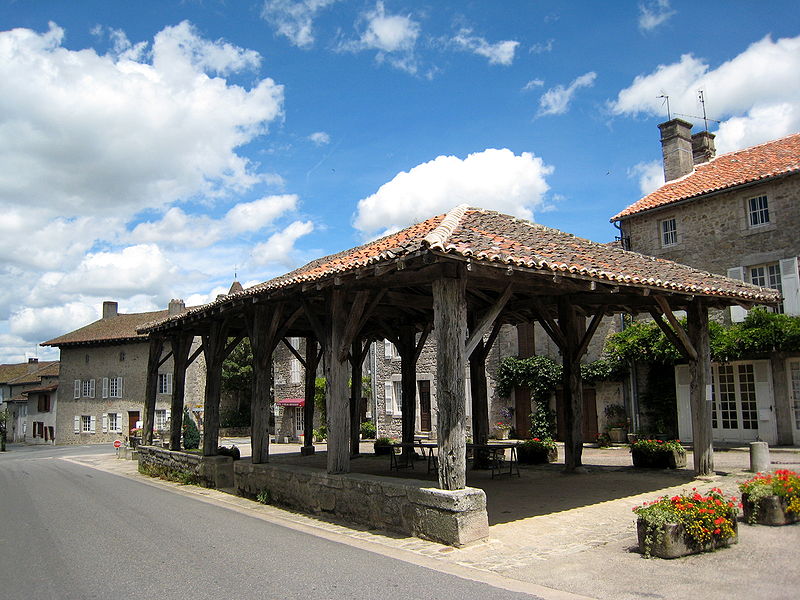 970-mortemart-plus-beaux-villages-de-france-haute-vienne.jpg