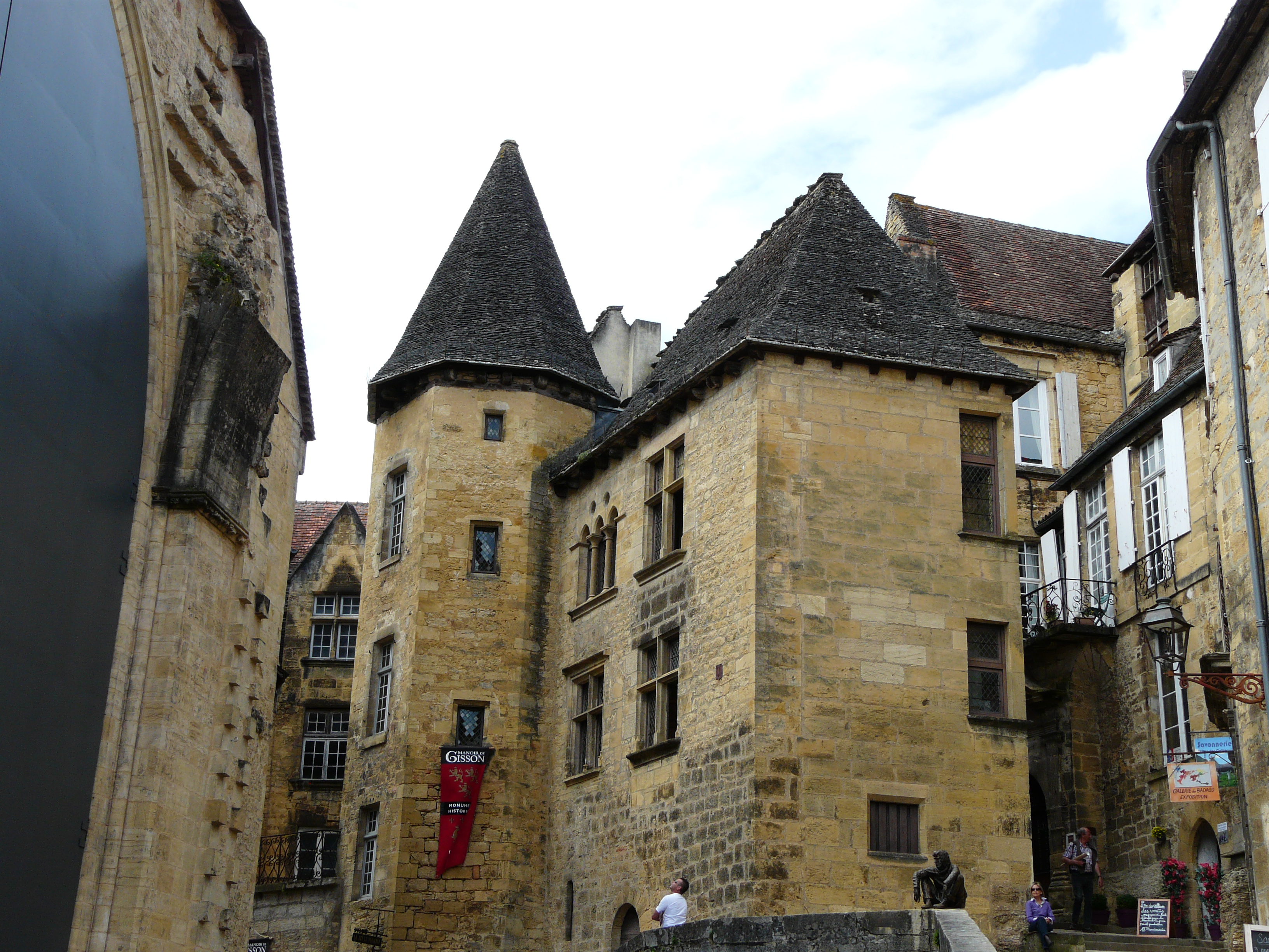 2150-sarlat-la-caneda_manoir_gisson-dordogne-nouvelle-aquitaine.jpg