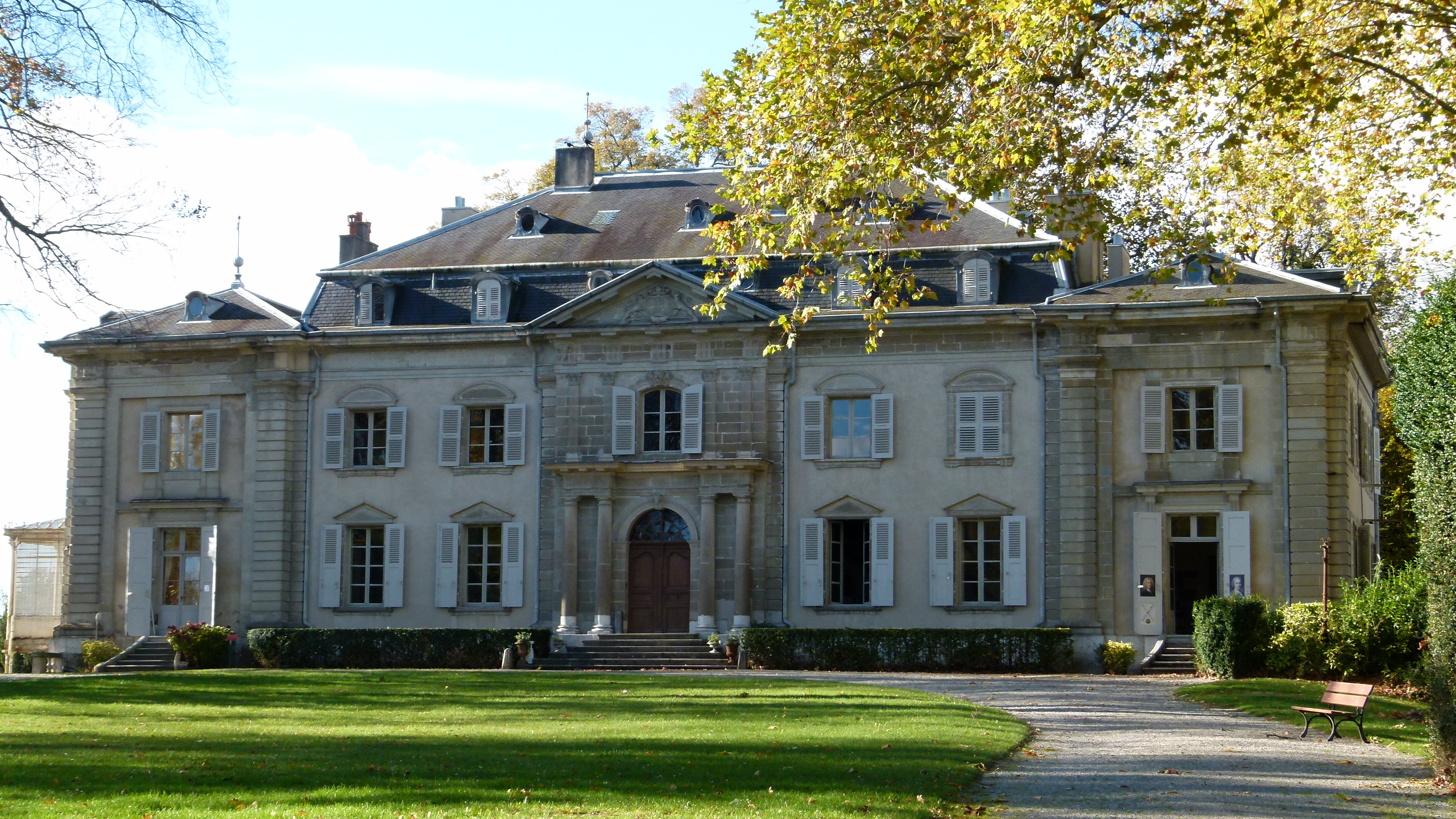 2193-chateau_de_voltaire_ferney_01.jpg