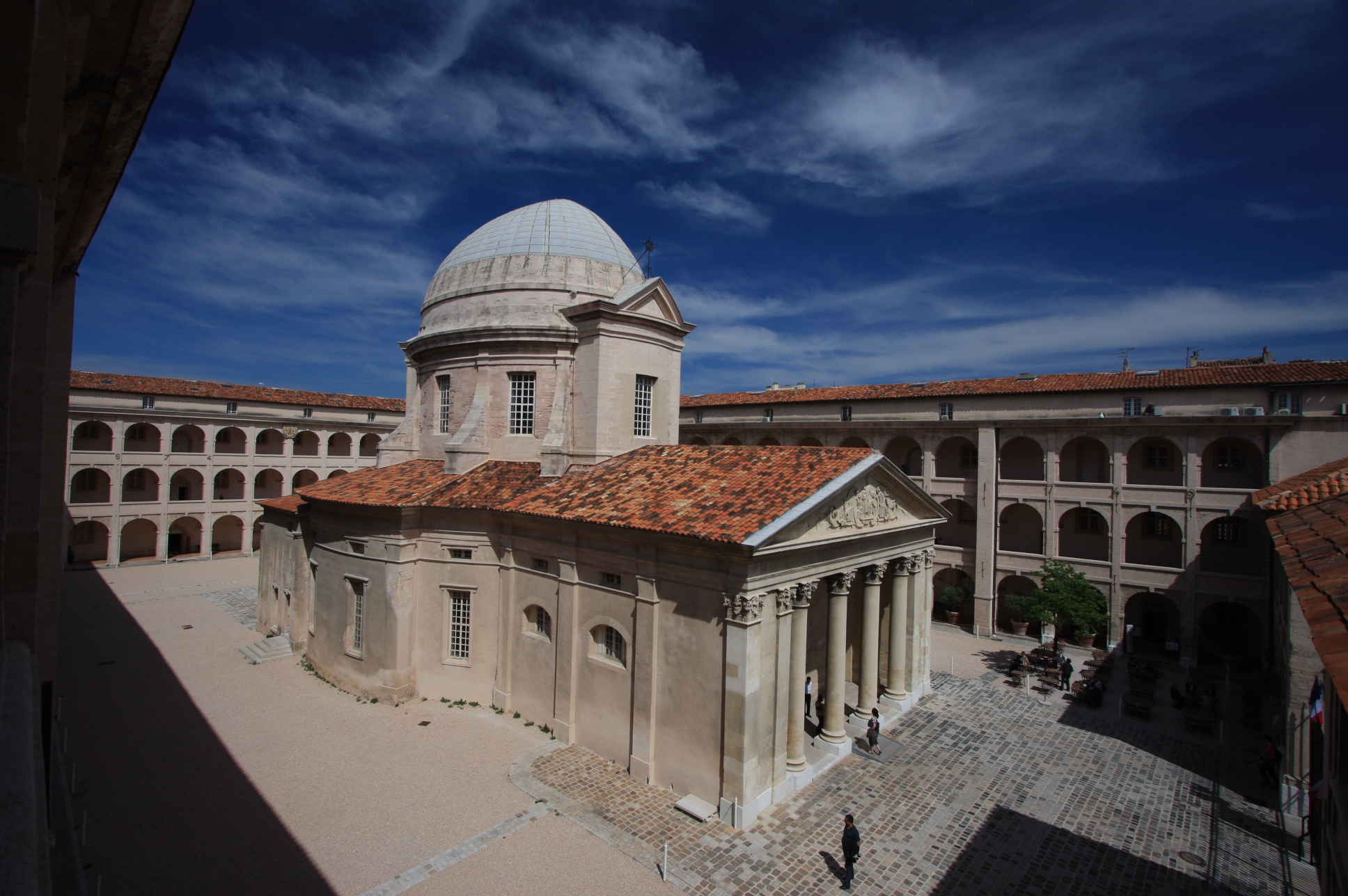 2250-la_vieille_charite_marseille_musee_archeologique_13.jpg