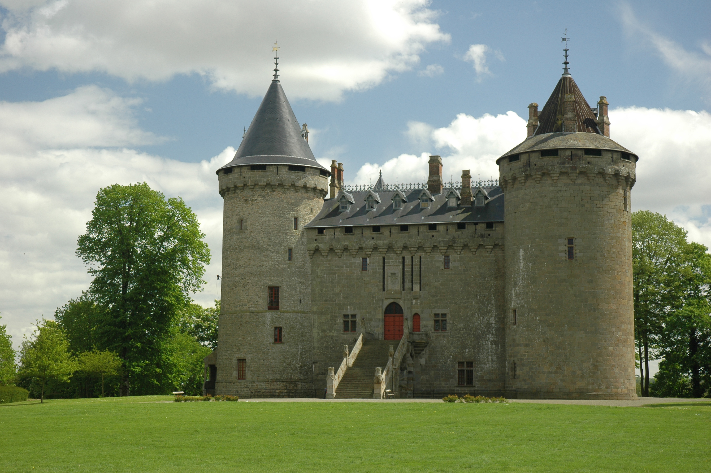 2372-bretagne_ille-et-vilaine_combourg_chateau_35.jpg