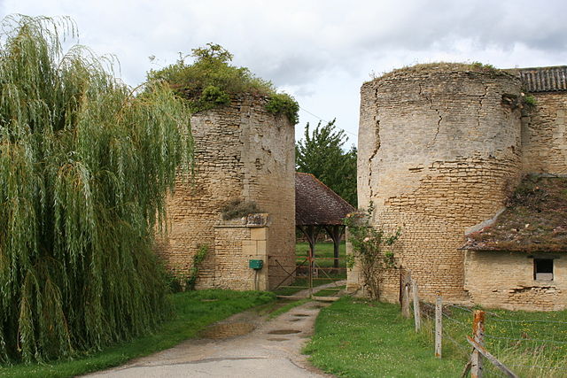 2633-chateau-de-courcy-normandie.jpg