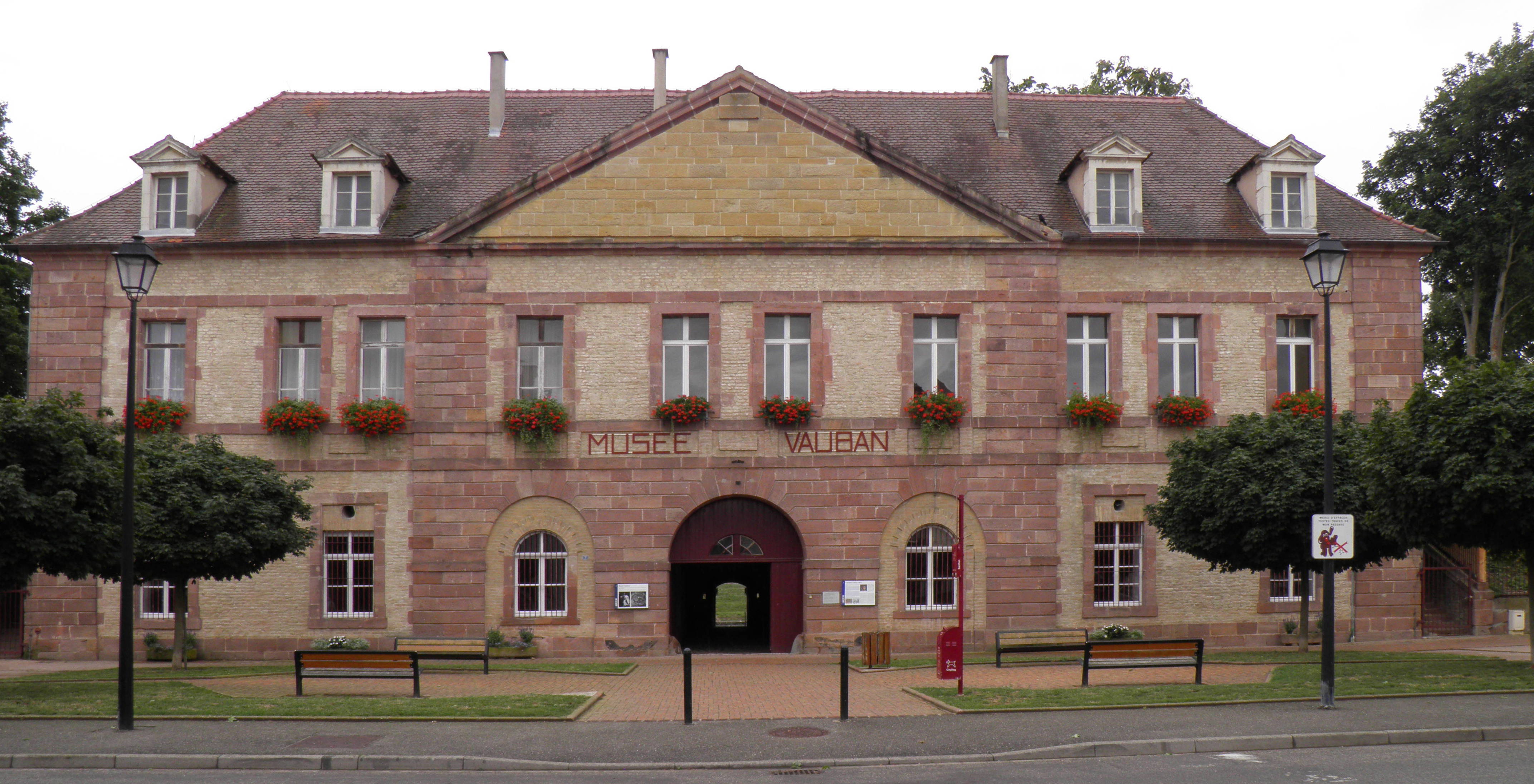 2716-musee_vauban_neuf-brisach-haut-rhin-grand-est.jpg