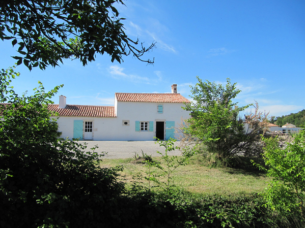 maison-maitre-digues-vendee.jpg