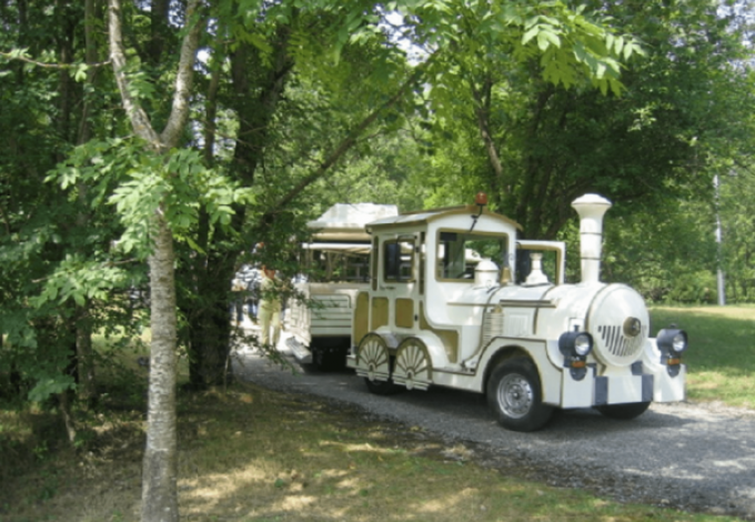 237-grottes-du-cerdon-petit-train.png