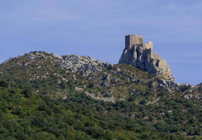 73-chateau-queribus-vue-sud.jpg