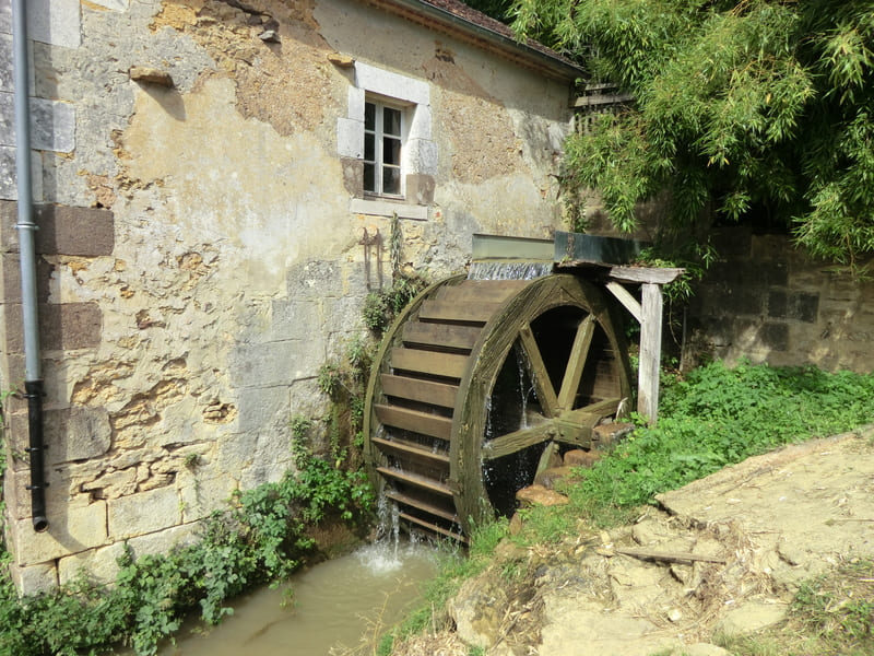 2682-moulin-eau-du-vanneau.jpg