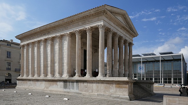 2803-maison-carree-nimes-gard.jpg