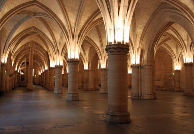 62-salle-des-gens-d-armes-conciergerie.jpg